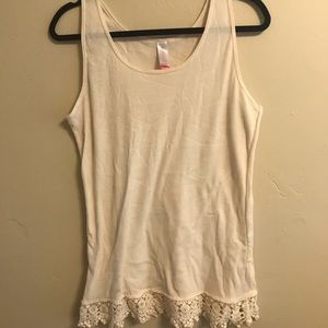 White tank top with lace